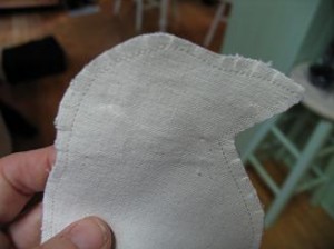 stitch-around-edge-of-crow-leaving-an-opening-at-bottom