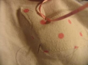pull-ribbon-through-as-shown