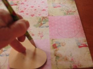 trace-around-wooden-hearts
