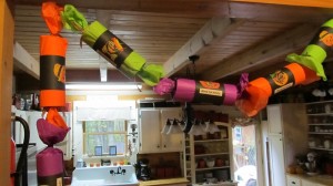 long view of candy garland 3