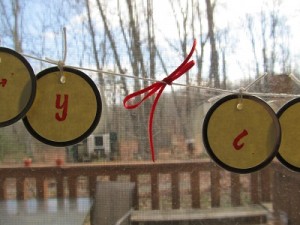 I tied little red ribbons on my garland