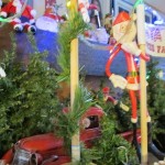 wrap garland around poles